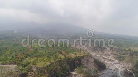 山景贾瓦岛印度尼西亚视频的预览图