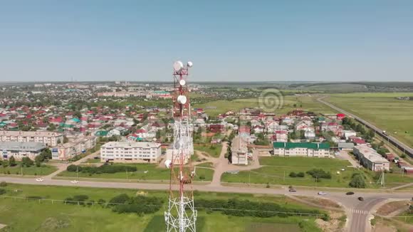 囚室大楼城市通讯空中射击视频的预览图