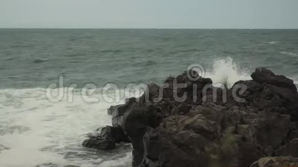 海岸海景索佐波尔保加利亚视频的预览图