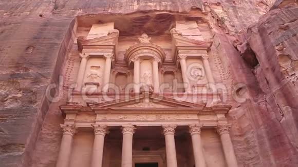 AlKhaznehA或约旦Petra的国库A视频的预览图