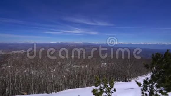 从洛文山看冬天视频的预览图