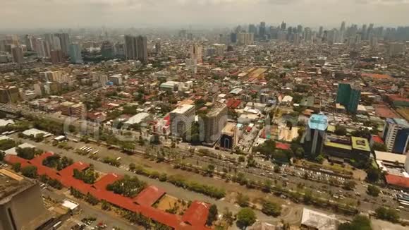 摩天大楼的城市景观菲律宾马尼拉市视频的预览图