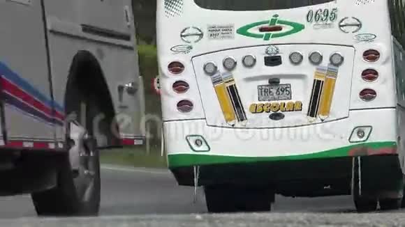 交通汽车汽车卡车果酱视频的预览图