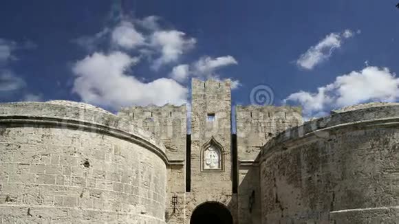 希腊罗得斯镇中世纪城墙视频的预览图