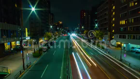 东京Shibuya街上的夜晚时光流逝视频的预览图