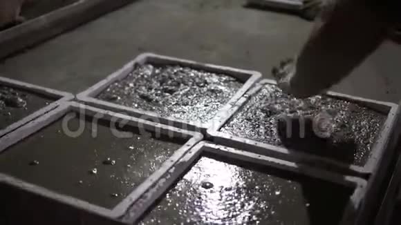泡沫混凝土砌块的生产视频的预览图