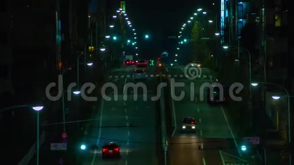 东京Shibuya街上的夜晚时光流逝视频的预览图