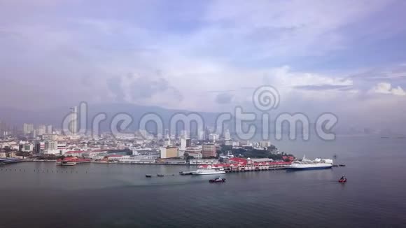 马来西亚槟城乔治敦的鸟瞰图视频的预览图