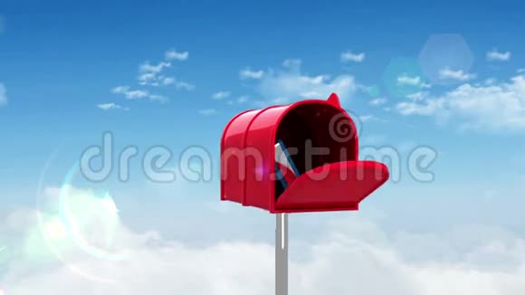蓝天背景邮箱中的云图视频的预览图
