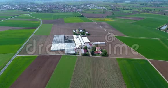 飞越德国欧洲的农业区德国的乡村欧洲农业视频的预览图