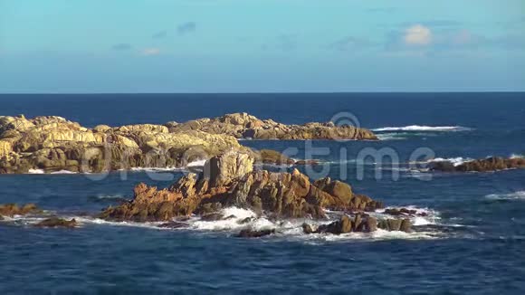 科斯塔布拉瓦西班牙沿海地区晴天视频的预览图