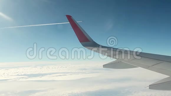 飞机的机翼从窗口视频的预览图
