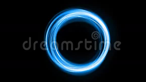 抽象的蓝色圆圈在黑色中闪耀着光视频的预览图