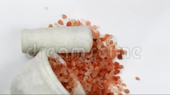 粉色喜马拉雅盐视频的预览图