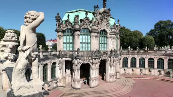 德累斯顿地区18世纪著名的历史建筑视频的预览图