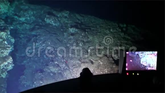峡谷景观太平洋海底洞穴景观视频的预览图