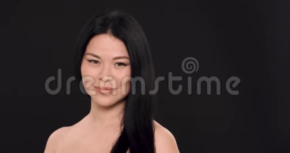 亚洲女人美丽的脸和完美的皮肤视频的预览图