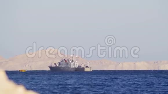 红海的船浮视频的预览图
