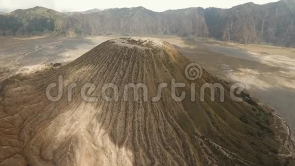 火山口贾瓦印度尼西亚视频的预览图