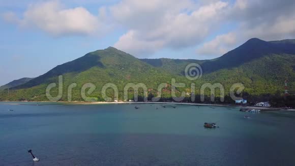 泰国一个岛屿的天桥视频的预览图