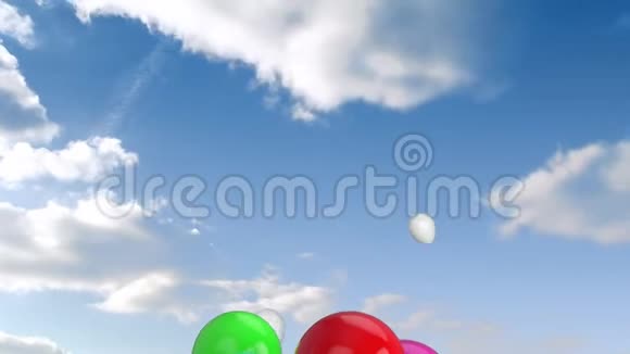 蓝天上的气球视频的预览图