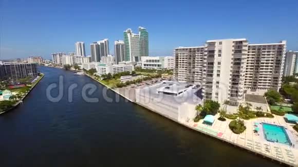 好莱坞海滩FL航空视频视频的预览图