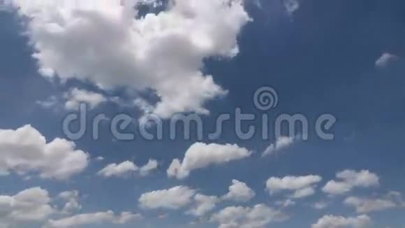天空蔚蓝视频的预览图