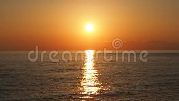 日出日落海视频的预览图