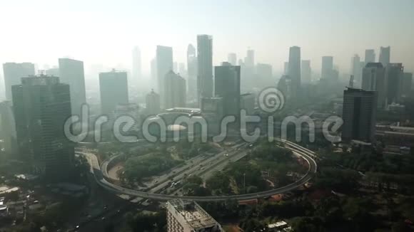 Semanggi桥立交和摩天大楼景观视频的预览图