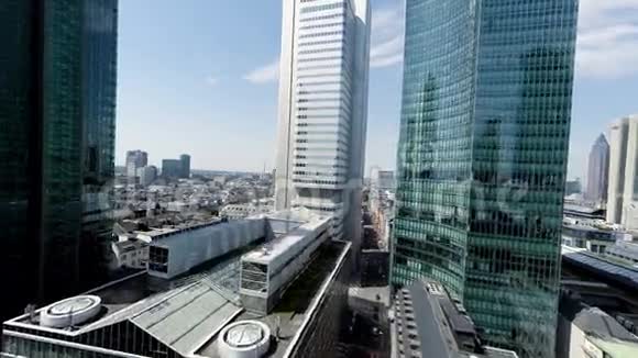 城市天际线建筑背景视频的预览图