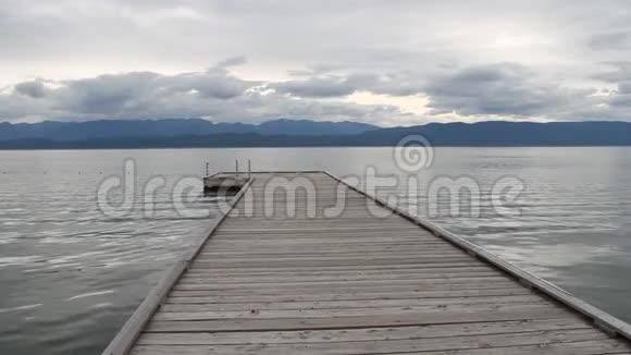 蒙大拿州平头湖视频的预览图