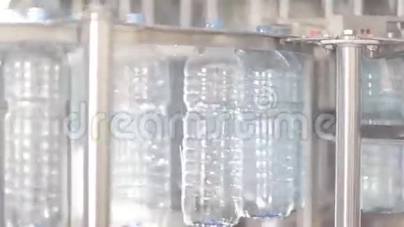 矿泉水和碳酸饮料生产线视频的预览图
