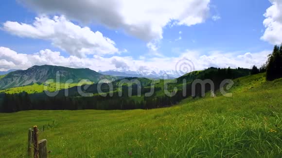 夏时山自然全景景观视频的预览图