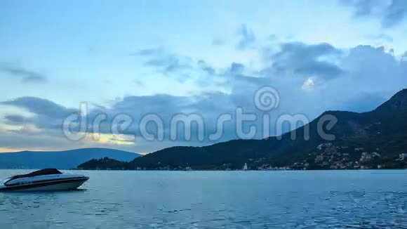 Kotor湾的船只和船只视频的预览图