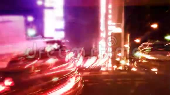 纽约街道出租车交通和人民视频的预览图