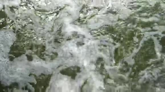 美丽的青山绿水视频的预览图