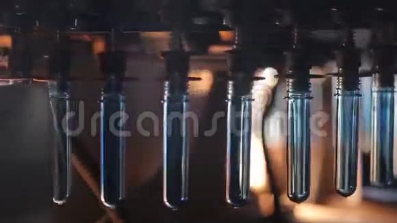 矿泉水和碳酸饮料生产线视频的预览图