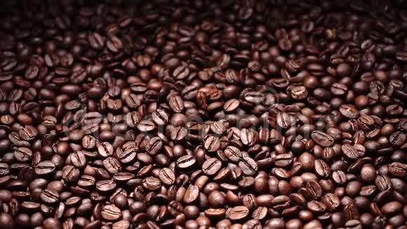 咖啡豆背景阿拉比卡咖啡烘焙视频的预览图