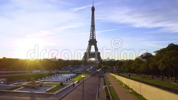 埃菲尔旅游和从特罗卡德罗巴黎视频的预览图