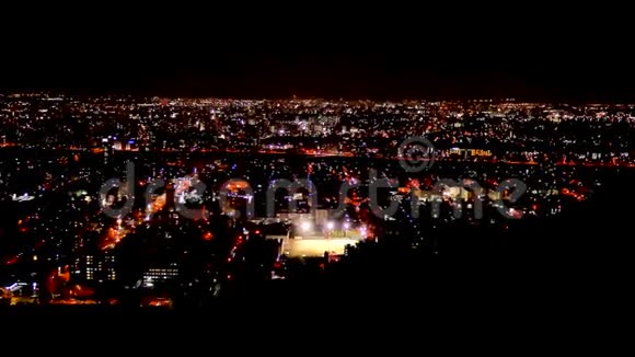 从日本北海道莫瓦山顶拍摄的萨普罗城夜景视频的预览图