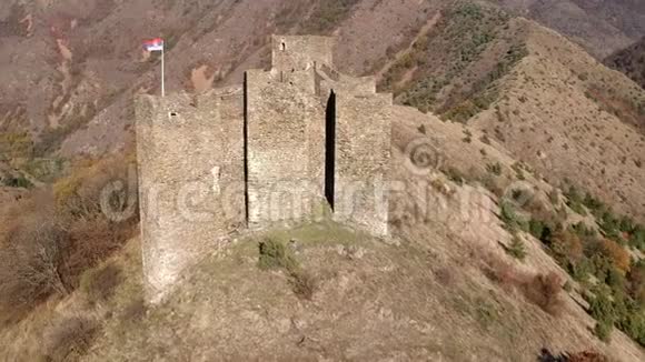 中世纪城堡的空中景观视频的预览图