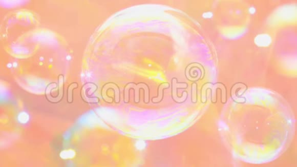 肥皂泡橙色彩虹反射气泡视频的预览图
