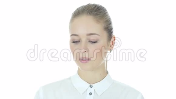 电话商务女性智能电话白色背景年轻视频的预览图