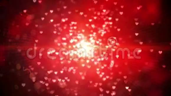 红色在黑色背景上闪闪发光的心视频的预览图