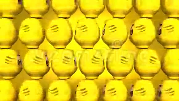 黄色背景下旋转黄达鲁玛玩偶视频的预览图