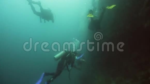 潜水艇潜水艇视频的预览图