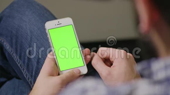 绿色屏幕电话人视频的预览图