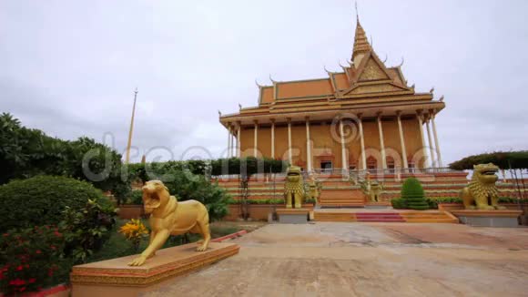金边前的柬埔寨老首都乌东视频的预览图