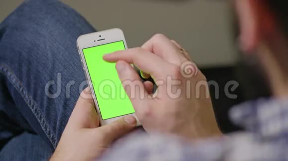 绿色屏幕电话人视频的预览图