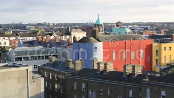 都柏林市中心的晨景视频的预览图